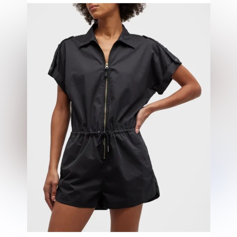 EUC no flaws Pistola Black Short Sleeve Romper